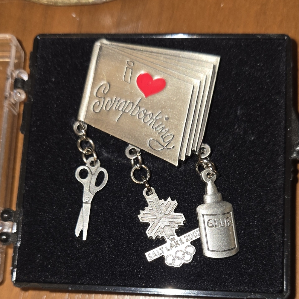 2002 Olympic pin NIB